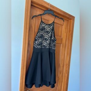 Emerald Sundae Black Lace Dress